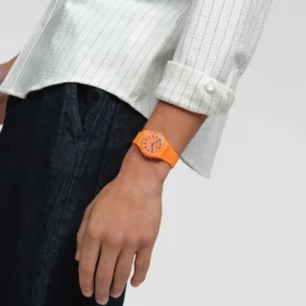 Trendy Lines in Sienna Trendy Lines in Sienna